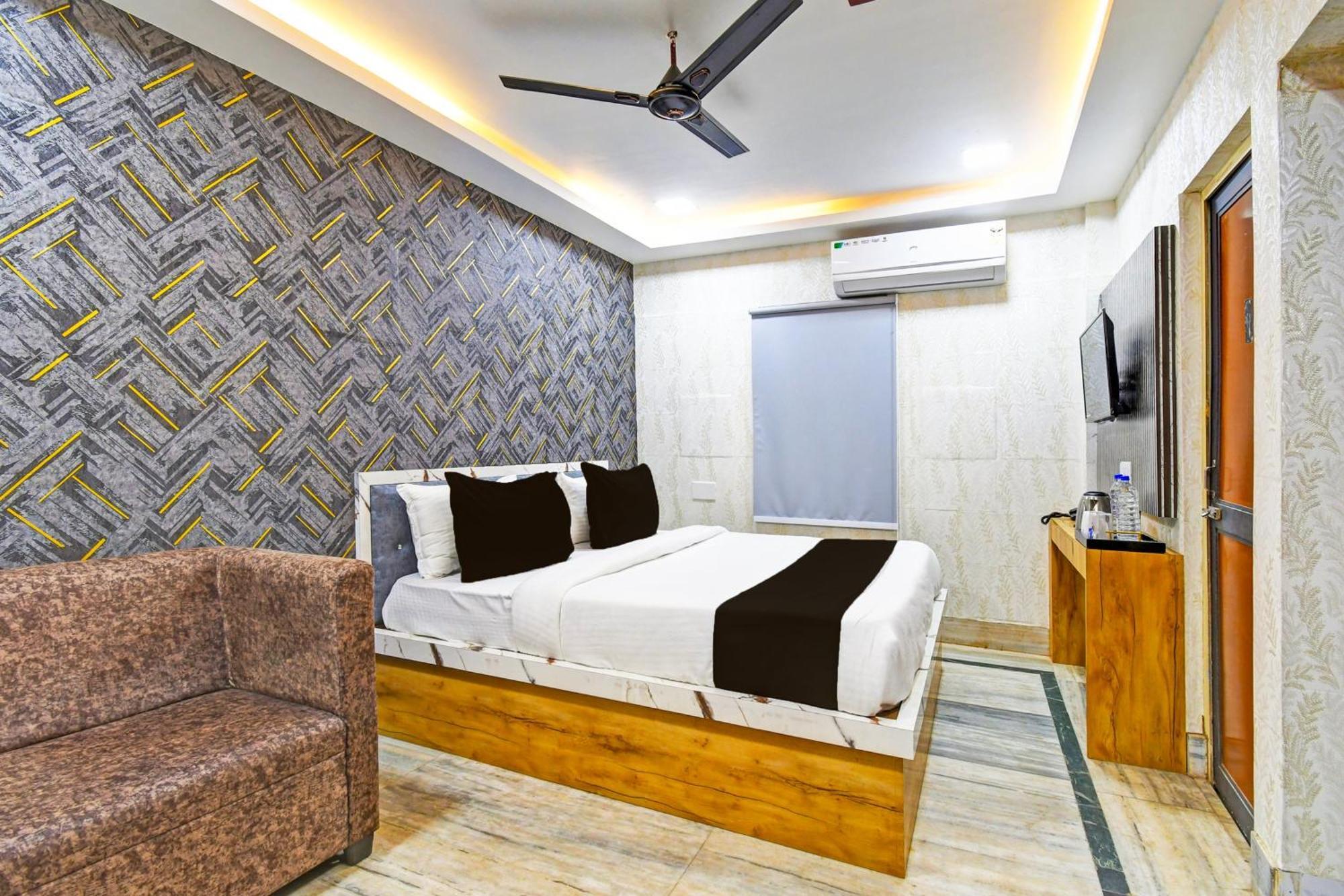 Hotel O Maa Bhubaneswari Hotel Exterior photo